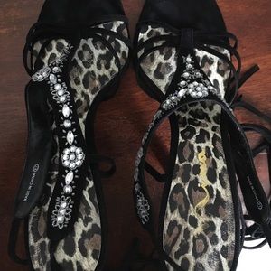 Nina Gituska Suade open toe animal print sandals perfect condition
